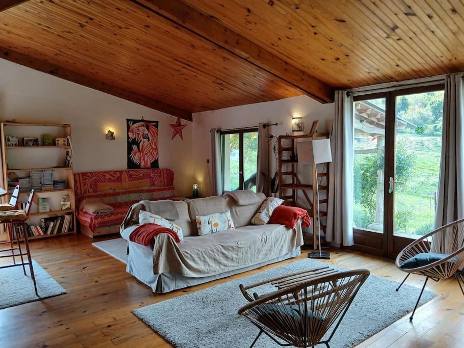 Bright Loft With Mountain And Nature View Sougraigne Eksteriør bilde